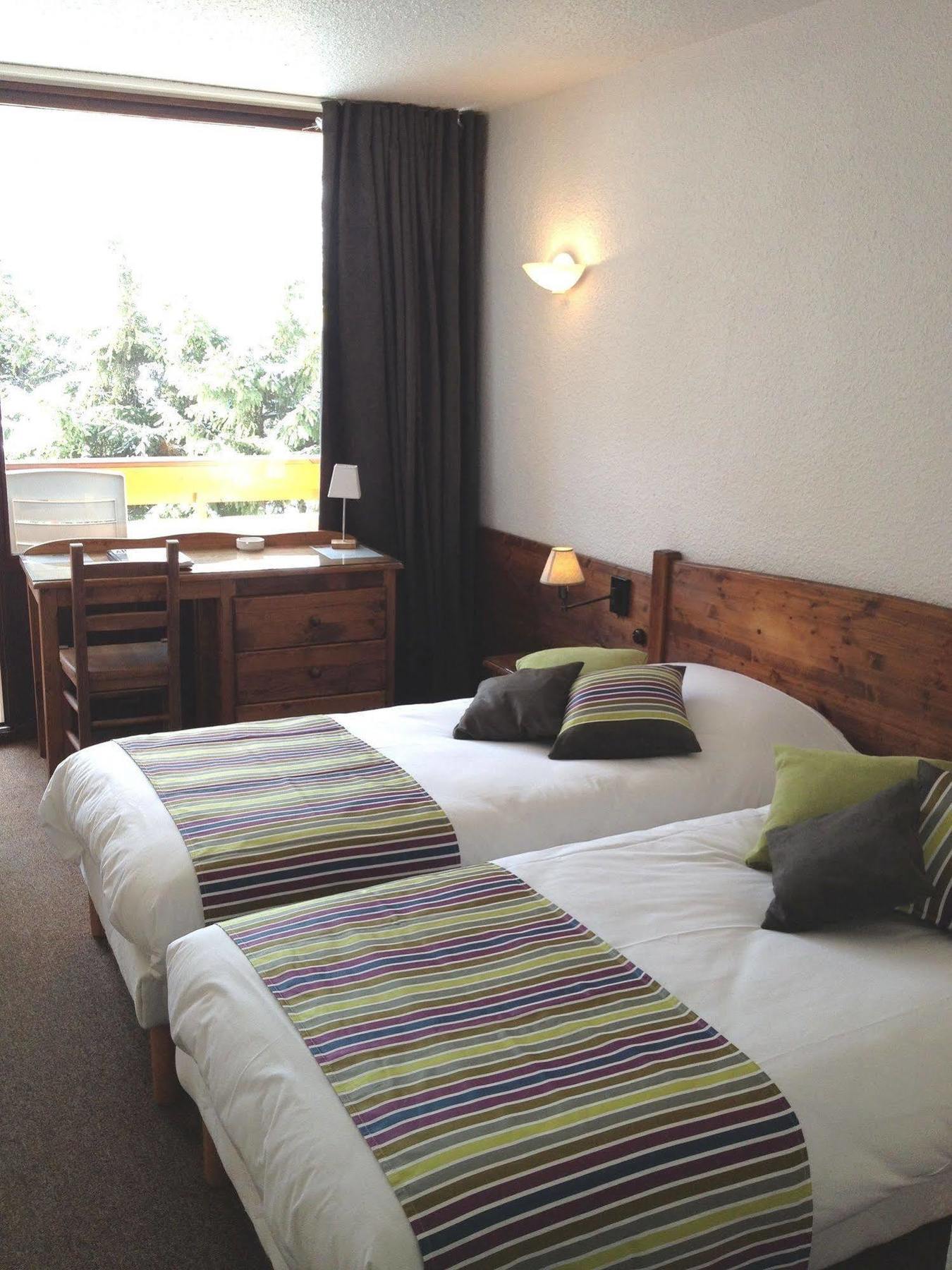 סר שבלייה Hotel Plein Sud מראה חיצוני תמונה